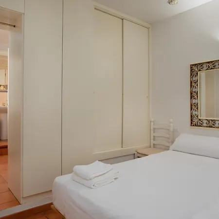 Flateli Sant Antoni 7 칼론제